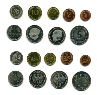 ФРГ набор из 9 монет 1976 F (1, 2, 5, 10, 50 пфеннигов, 1, 2, 2, 5 марок) PROOF N5-19